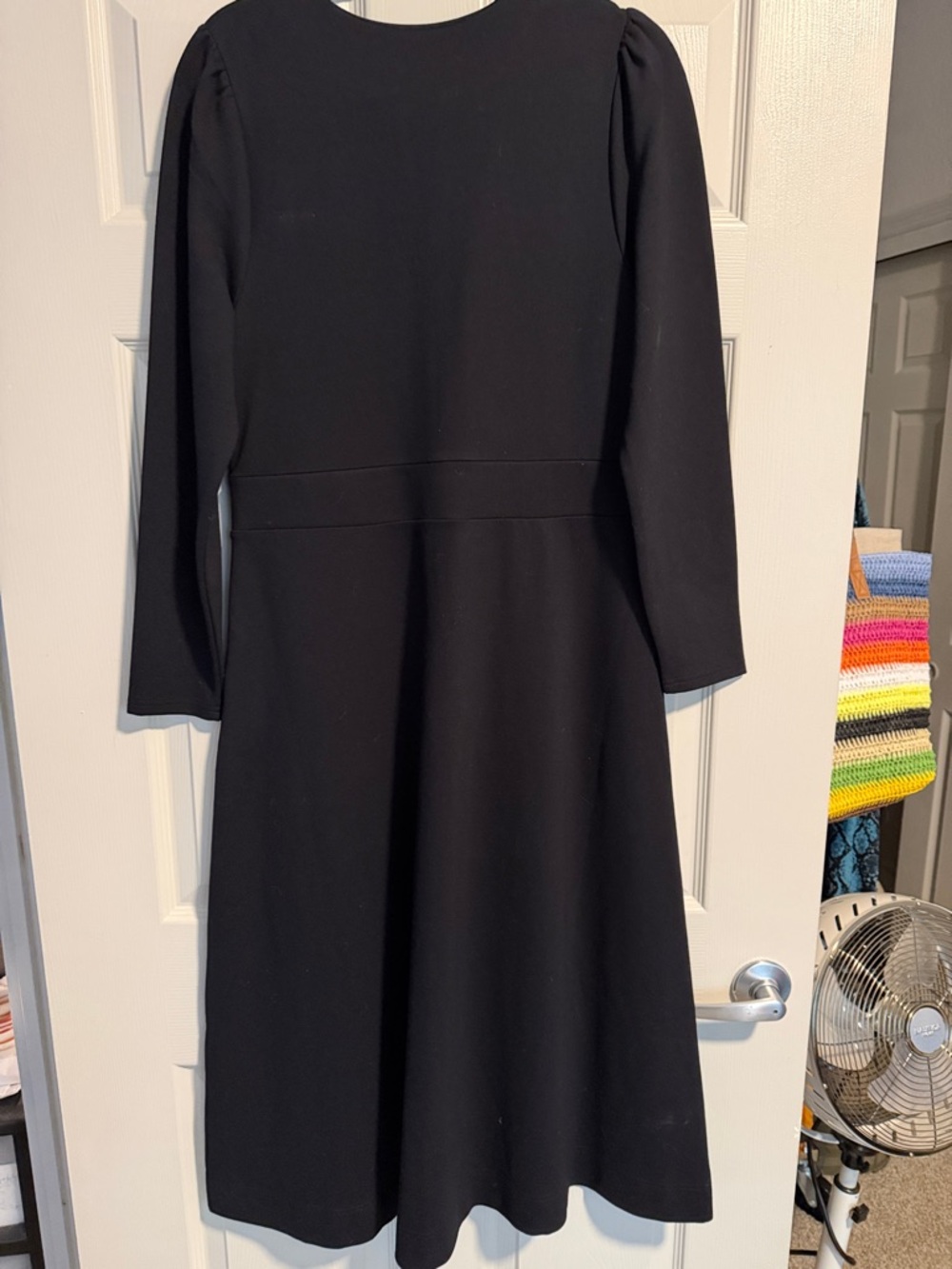 Caslon Black Long Sleeve Midi Dress - Picture 5 of 6